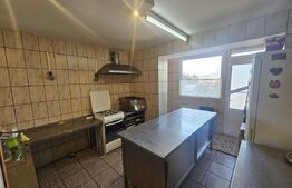 Pensiune 27 camere, 1350 mp teren, Deva zona Cetate