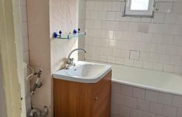 Apartament de vanzare, 4 camere, 78 mp, zona Astoria