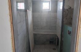 Apartament de vanzare, cu 4 camere, 85 mp, zona centrala