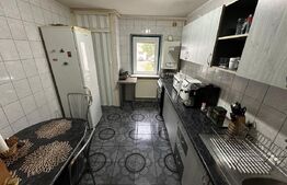 Apartament cu 4 camere, 105 mp, balcon, garaj si loc de parcare, zona Ceangai