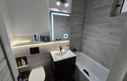 Apartament de vanzare, cu 2 camere, 54 mp, zona Balcescu