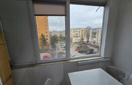 Apartament de vanzare, cu 2 camere, 54 mp, zona Balcescu