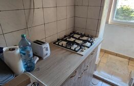 Apartament de vanzare, cu 2 camere, 54 mp, zona Balcescu