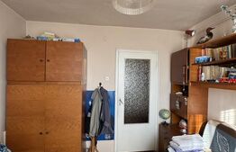 Apartament cu 3 camere, zona Progresul decomandat