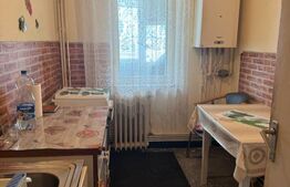 Apartament 3 camere, 67 mp, decomandat, zona Nicolae Balcescu  