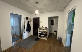 Apartament cu 4 camere,zona Progresul