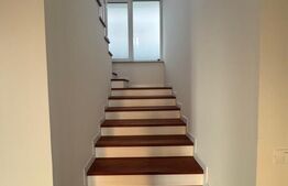 Casă 4 camere, 257mp, zona Zăvoi.