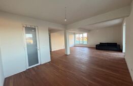 Casă 4 camere, 257mp, zona Zăvoi.