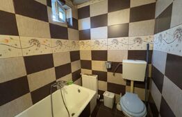 Casa de vanzare, cu 3 camere, 100 mp, zona Săulești