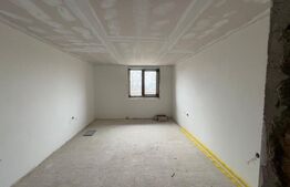 Apartament cu 3 camere, 120 mp, zona Cetății-Ansamblu rezidential