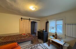 Casa de vanzare, 3 camere, 66 mp, zona Vața de Sus