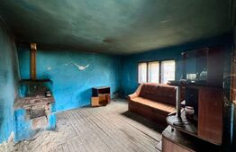 Casa de vanzare, cu 2 camere, 60 mp, zona Cărmăzănești