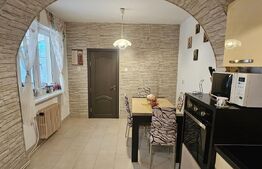 CASĂ CU VEDERE CĂTRE CASTELUL CORVINILOR – EXCLUSIVITATE BLITZ – COMISION 0%