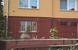 CASĂ CU VEDERE CĂTRE CASTELUL CORVINILOR – EXCLUSIVITATE BLITZ – COMISION 0%