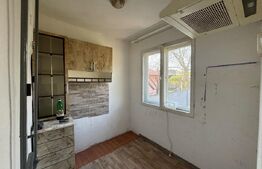 Casa de vanzare, cu 3 camere, 57 mp, zona Simeria