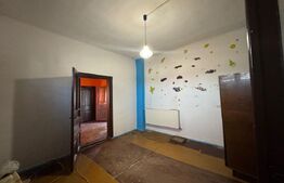 Casa de vanzare, cu 3 camere, 57 mp, zona Simeria