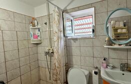 Casa de vanzare, cu 5 camere, 138 mp, zona Simeria