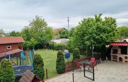 Casa de vanzare, cu 5 camere, 232 mp, în zona Tâmpa