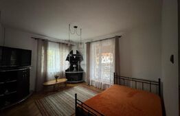 Casa de vanzare, cu 4 camere, 175 mp, în apropiere de Hațeg