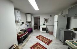 Casa de vanzare, cu 4 camere, 175 mp, în apropiere de Hațeg