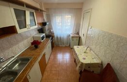 Apartament de vânzare, cu 2 camere decomandate, 53 mp, zonă ultracentrală