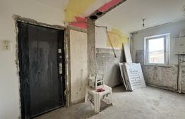  Apartament de vanzare, cu 2 camere, 42 mp in Hunedoara