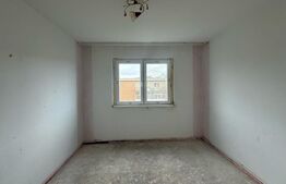  Apartament de vanzare, cu 2 camere, 42 mp in Hunedoara