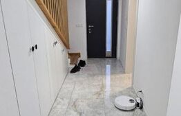 Duplex ultrafinisat în zona Dacia Service – curte 220 mp si parcare proprie