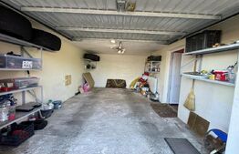 Vila de vanzare, cu 9 camere, 360 mp, zona Orăștie