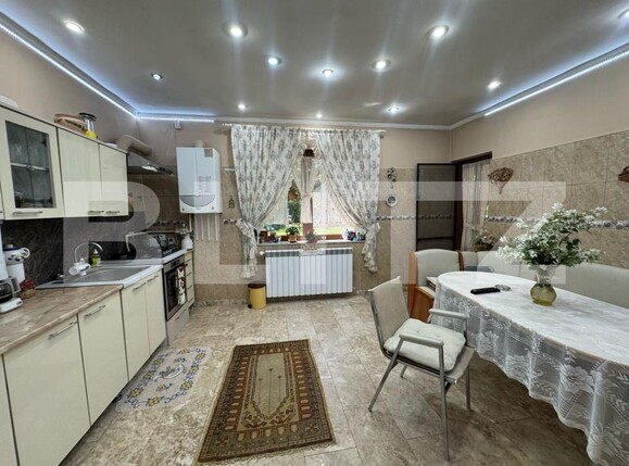 Casa de vânzare 9 camere Orastie - 171723CV | BLITZ Deva | Poza1