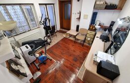 Casă de vanzare, cu două unități locative, 5 camere, 158 mp, zona Geoagiu