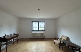 Casa cu 6 camere in Hunedoara