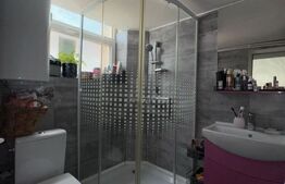 Casa de vanzare, cu 2 camere, in Deva, zona Progresu