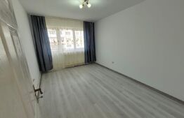  Apartament renovat cu terasă și priveliște superbă – o oază de liniște 
