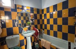 Casa de vanzare, cu 4 camere, 180 mp, in Simeria