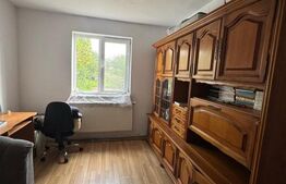 Casa de vanzare, cu 4 camere, 180 mp, in Simeria