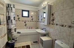 Casa cu 6 camere in Cristur, 287mp