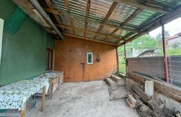 Casa cu 2 camere 50 mp si 836 mp teren, in Magura