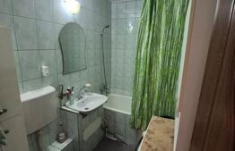 Apartament central, 2 camere, 54 mp, vedere spre Cetatea Devei