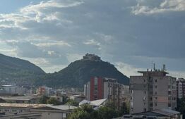 Apartament cu 2 camere decomandat, zona Kogalniceanu