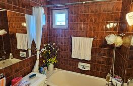 Apartament 3 camere si garaj  – zona Piața Centrală, Deva