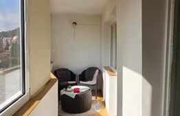 Apartament cu 3 camere, 2 băi și 2 balcoane spațioase – zona centrală, DEVA