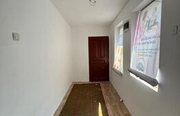 Casa cu 3 camere, 75 mp, In Zam