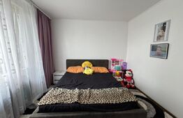 Apartament de vânzare, cu 2 camere, 57 mp, decomandat, zona Balcescu 