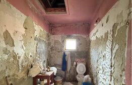 Casă cu 4 camere în Hunedoara 