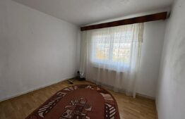 Apartament cu 3 camere, semidecomandat 47 mp