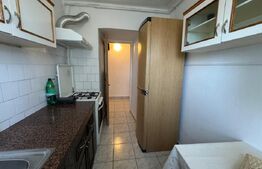 Apartament cu 3 camere, semidecomandat 47 mp