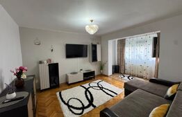 Vand apartament 2 camere in Hunedoara 