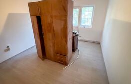 Apartament 2 camere semi-decomandat 