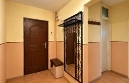 Apartament cu 3 camere, decomandat, zona Liliacului – Deva